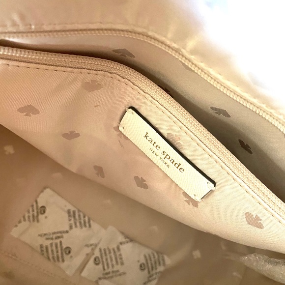 Kate Spade ♠️ Large Ivory dome satchel 🌸🌺 - Picture 7 of 12